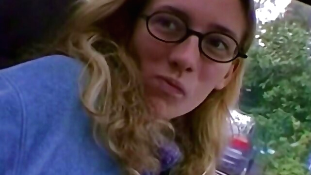 Ass fucking a real nerdy amateur xxx amateur video